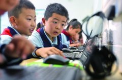 深刻改变着学生的进修体例取教师的教